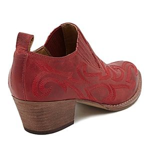 Dolce Vita | Red Samson Nubuck Bootie size 9